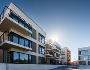 BYTY ZE 4. ETAPY JSOU PŘIPRAVENY K NASTĚHOVÁNÍ